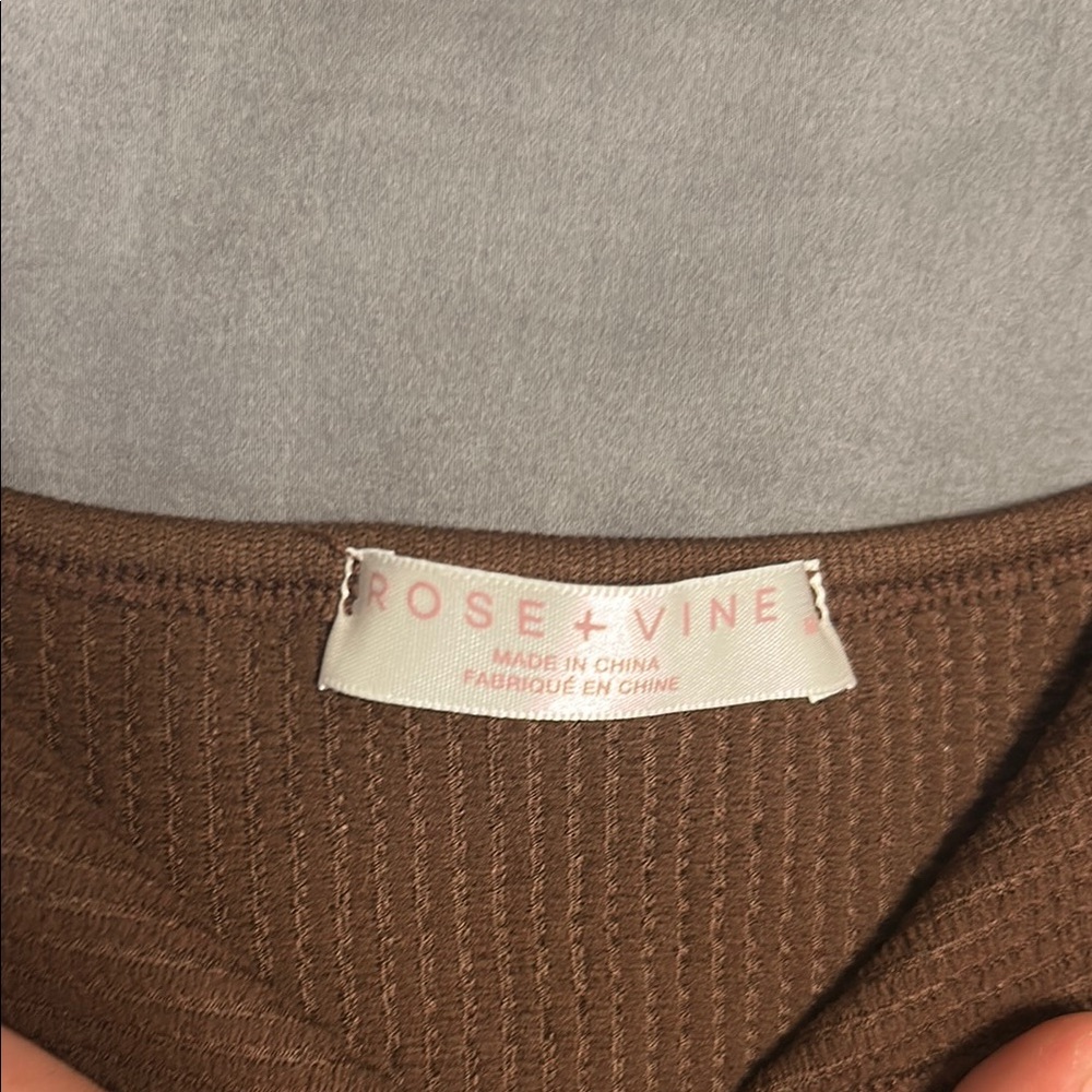 Brown Ribbed Women's Top - Picture 2 of 4